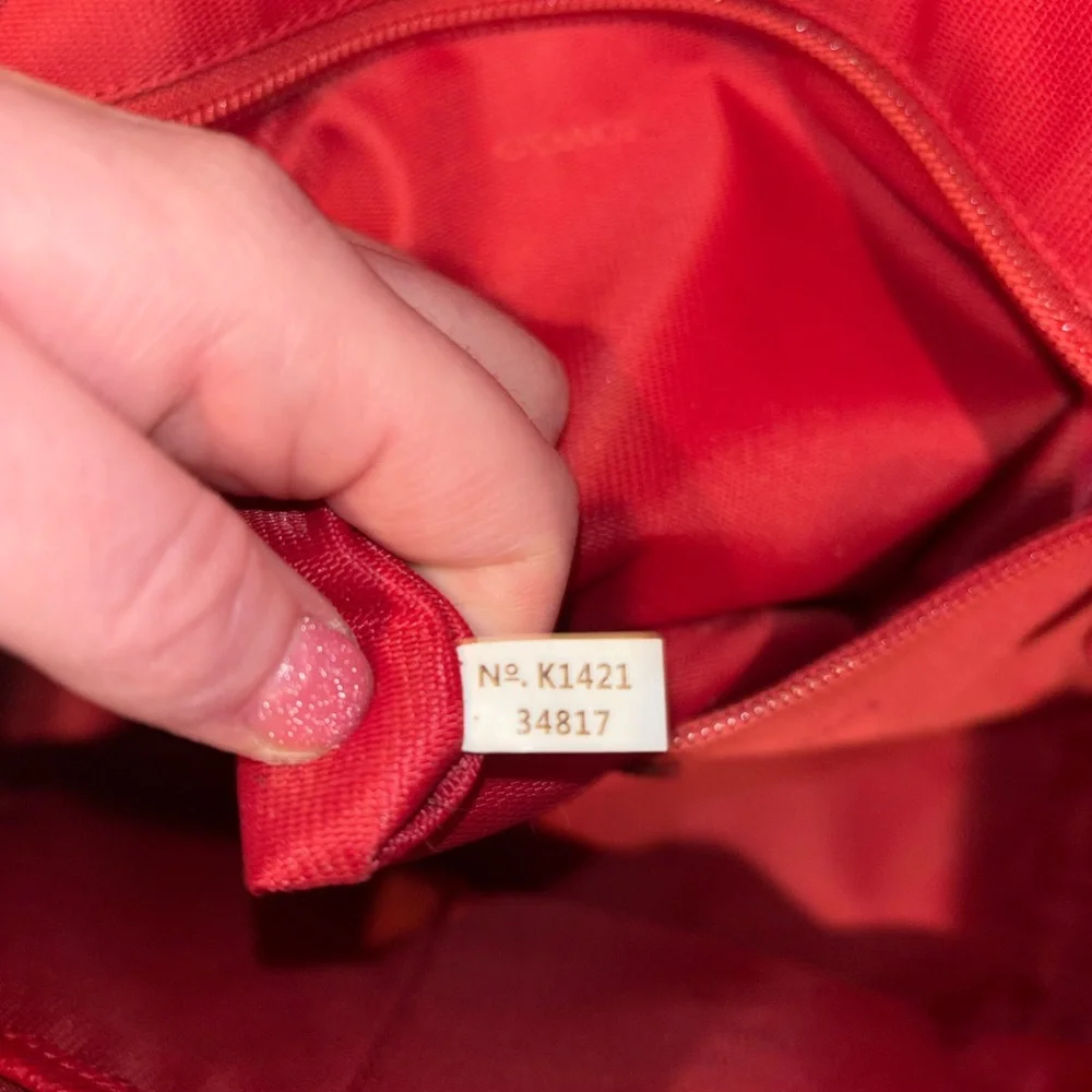 Coach GUC Town Car Tote in Red Leather - Picture 5 of 12